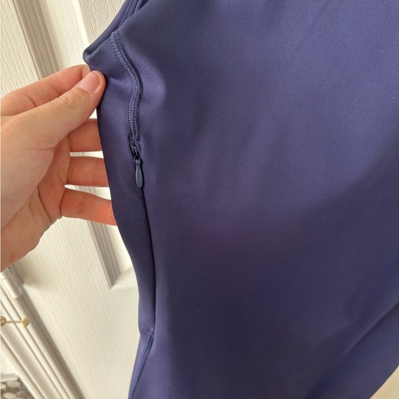 Women’s Greyson Dress - Picture 4 of 7